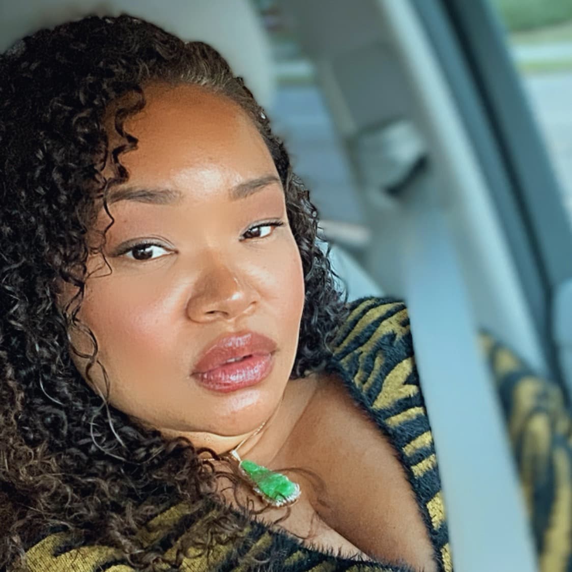 rockstarchynnaceo's SendMeFlowers profile picture